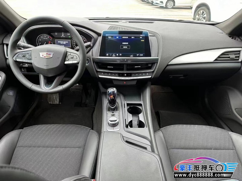 23年凯迪拉克CT5轿车抵押车出售