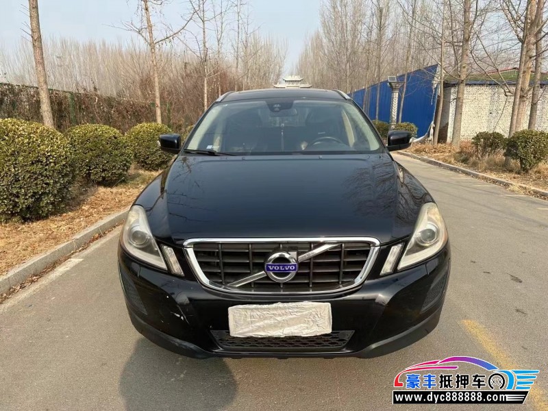 13年沃尔沃XC60轿车抵押车出售