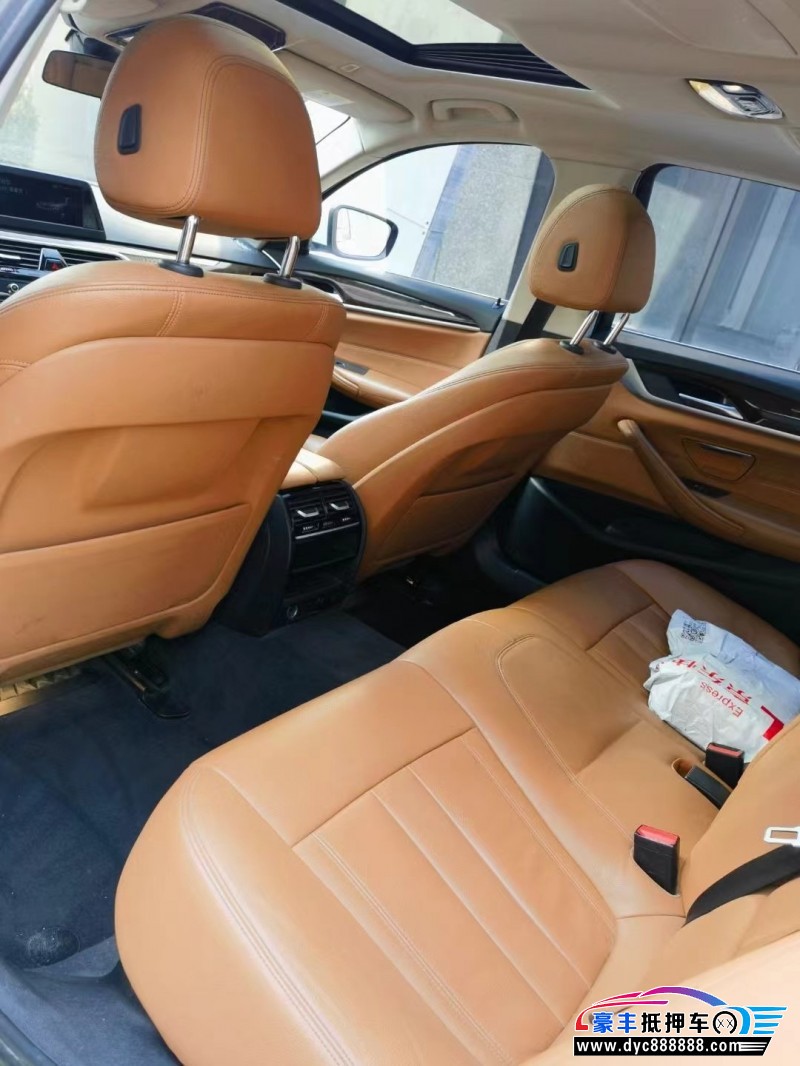 18年宝马5系轿车抵押车出售