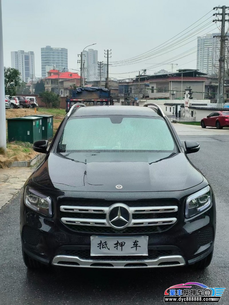 22年奔驰GLB轿车抵押车出售