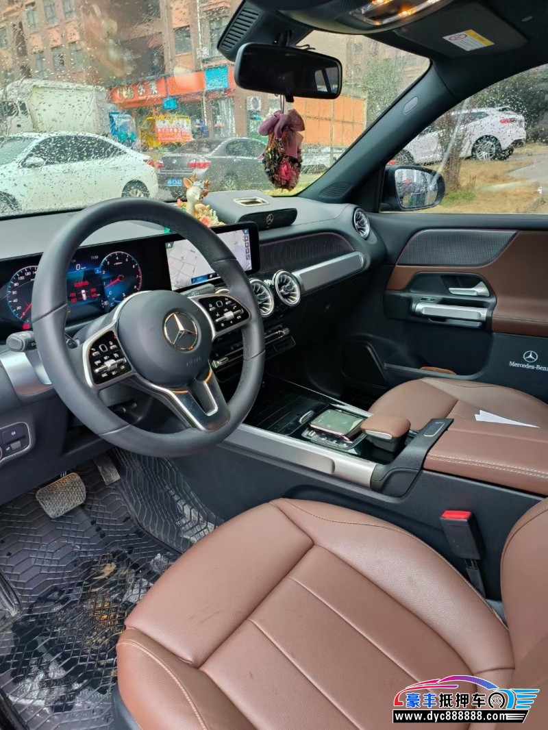 22年奔驰GLB轿车抵押车出售