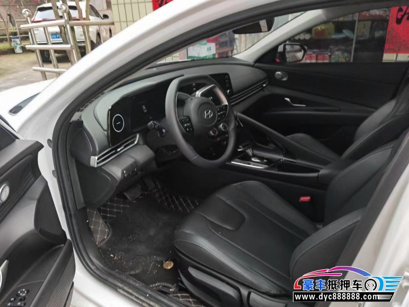 23年现代伊兰特轿车抵押车出售