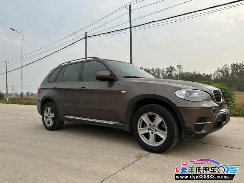 13年宝马X5轿车抵押车出售