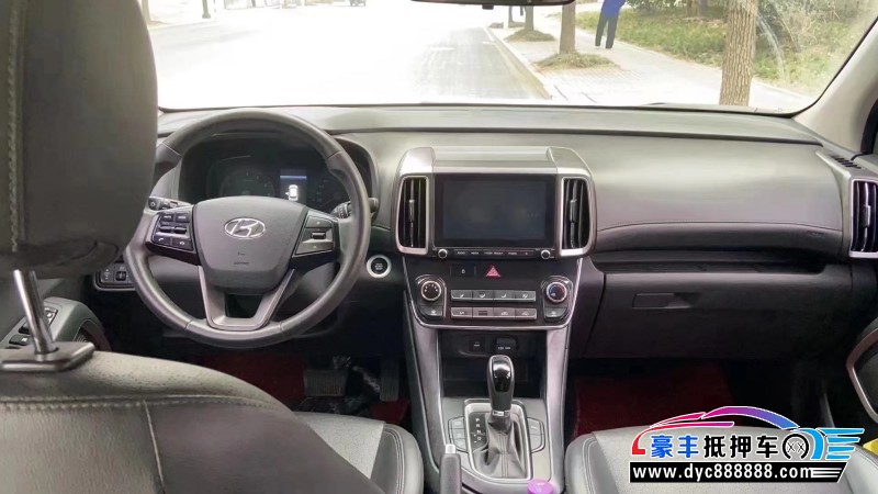 20年现代ix35SUV抵押车出售