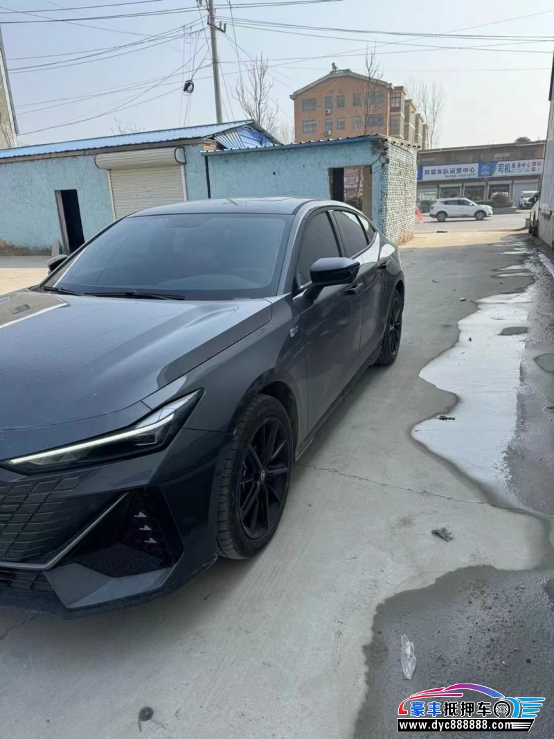 23年长安长安UNI轿车抵押车出售