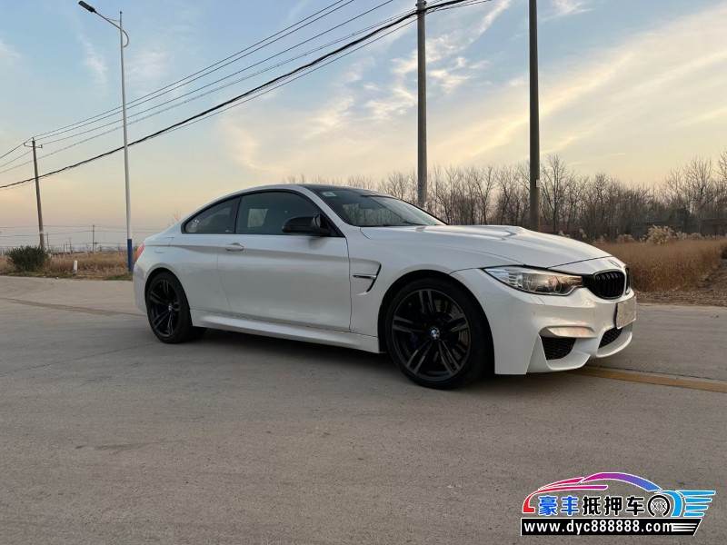 16年宝马M4轿车抵押车出售