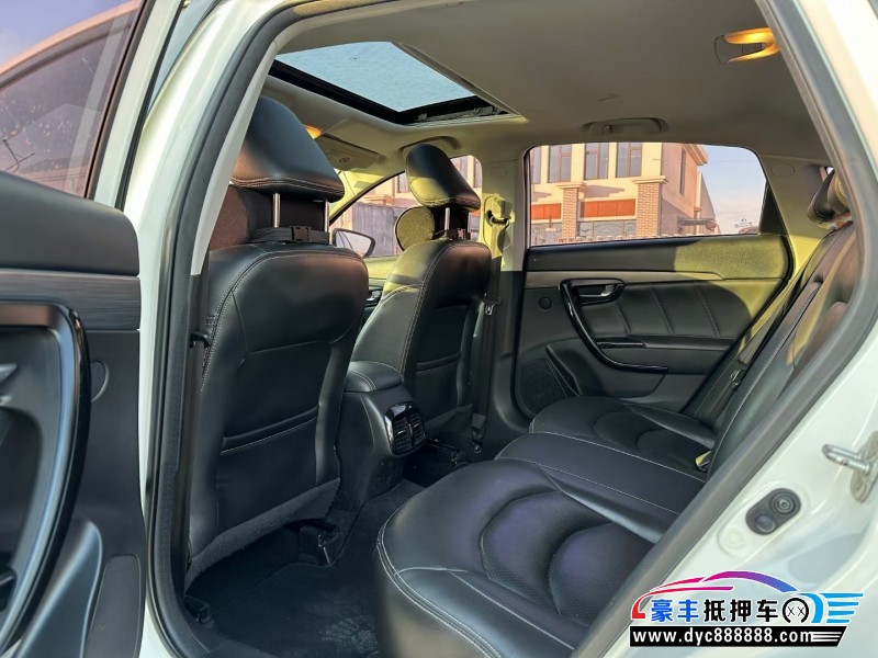 17年传祺GA6轿车抵押车出售