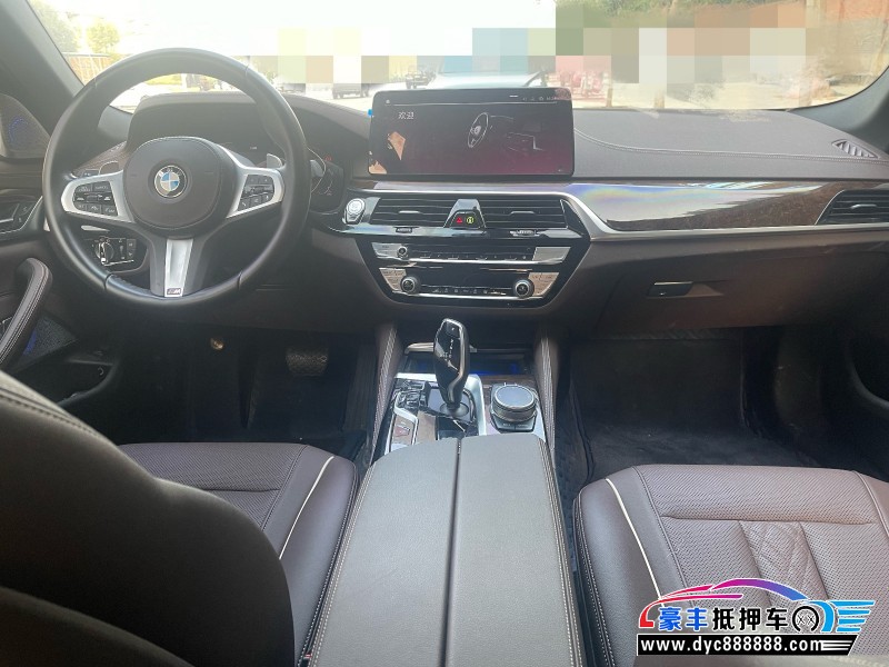 21年宝马5系轿车抵押车出售