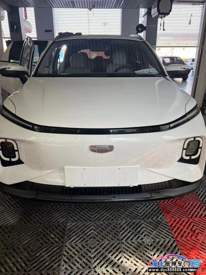 23年吉利几何轿车抵押车出售