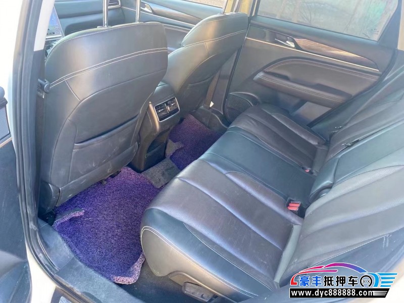 19年传祺GS5轿车抵押车出售