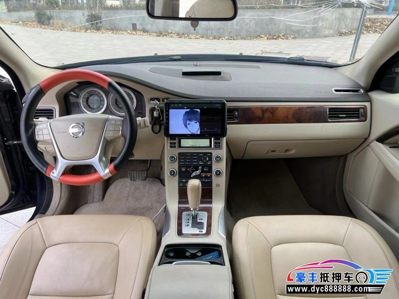 11年沃尔沃S80轿车抵押车出售