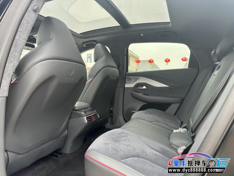 23年极狐阿尔法S轿车抵押车出售