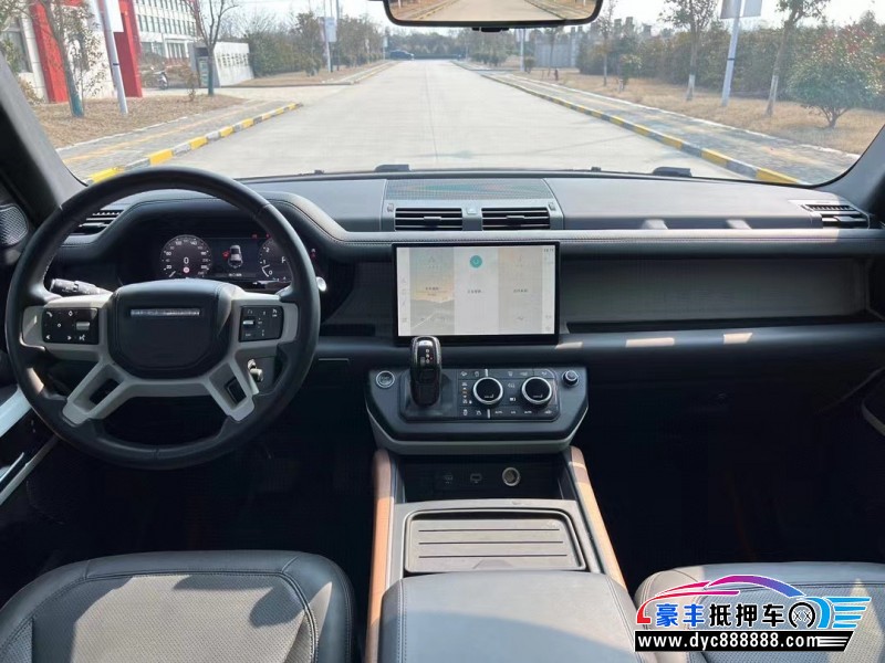 22年路虎卫士轿车抵押车出售