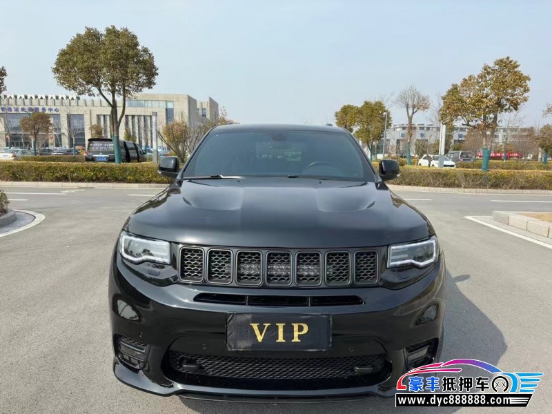 20年Jeep大切诺基轿车抵押车出售