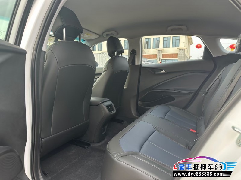 23年别克微蓝轿车抵押车出售