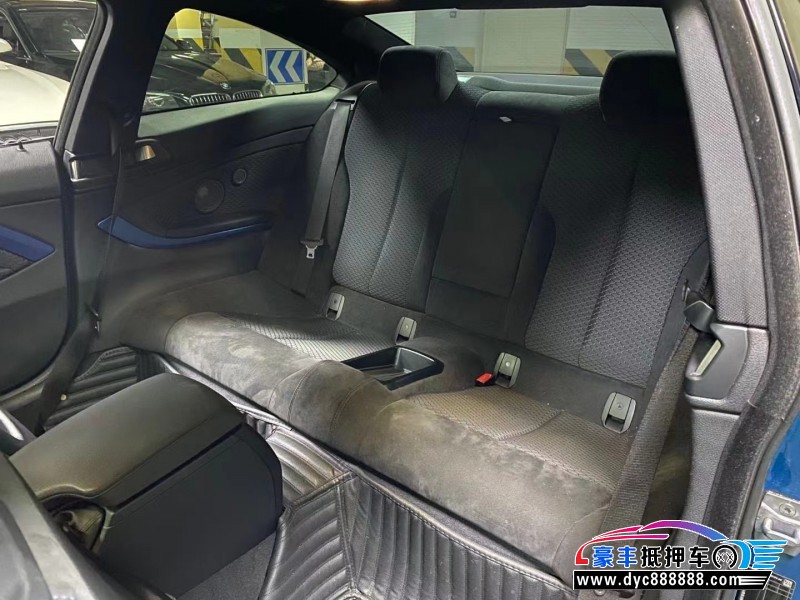 19年宝马4系轿车抵押车出售