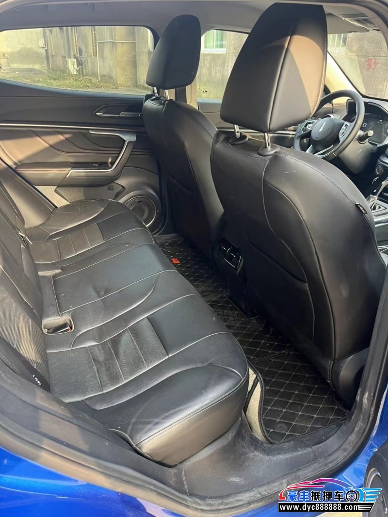 21年宝马3系轿车抵押车出售