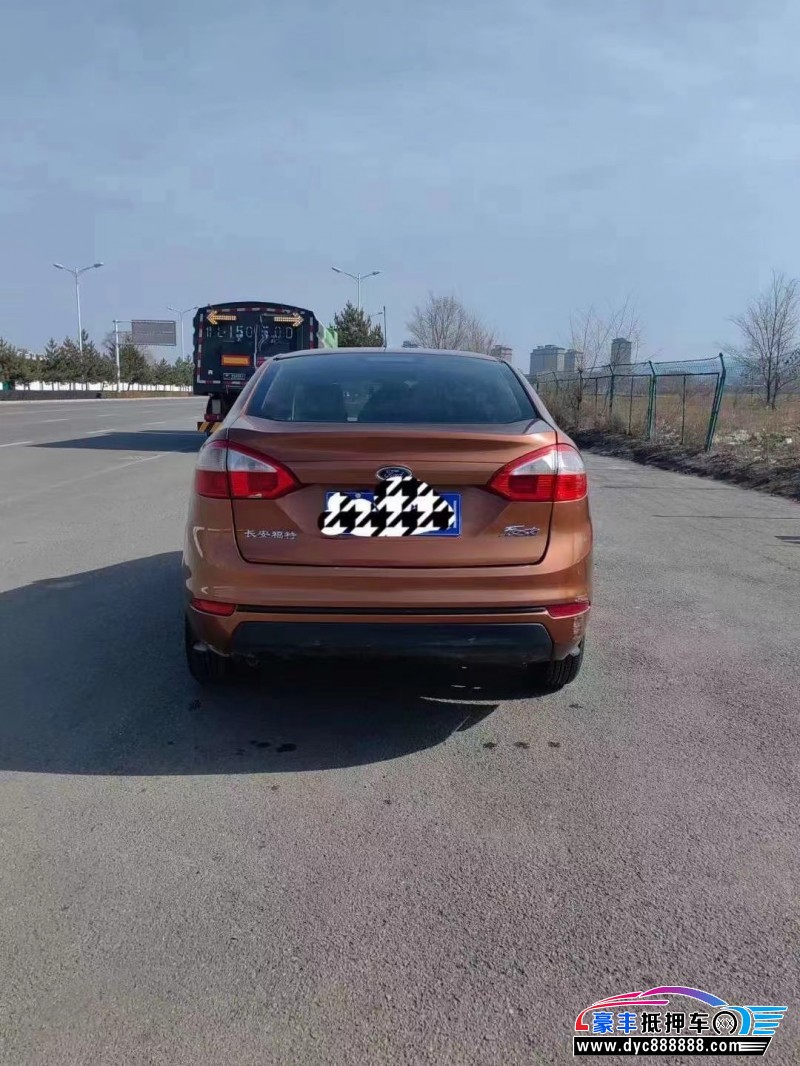 14年福特嘉年华轿车抵押车出售