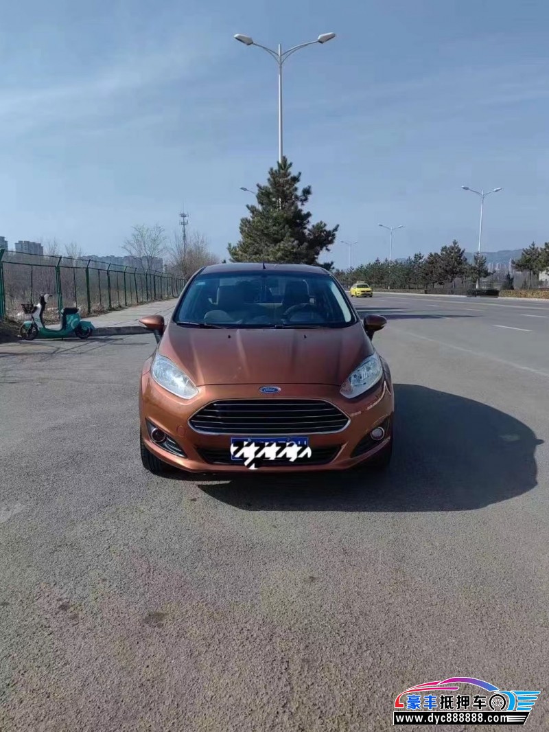 14年福特嘉年华轿车抵押车出售