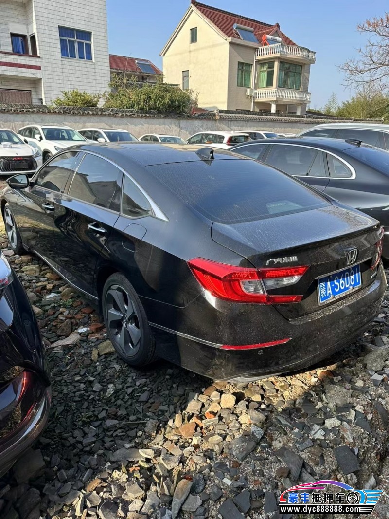 21年本田雅阁轿车抵押车出售