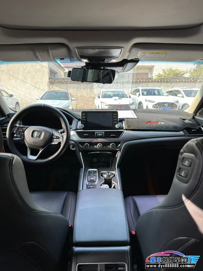 21年本田雅阁轿车抵押车出售