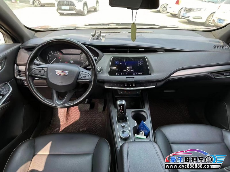 19年凯迪拉克XT4轿车抵押车出售