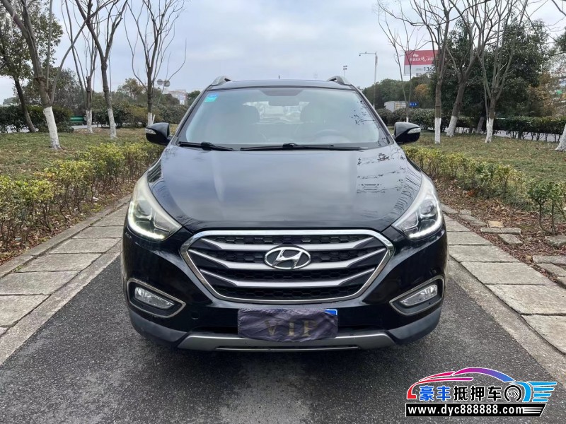 15年现代ix35轿车抵押车出售