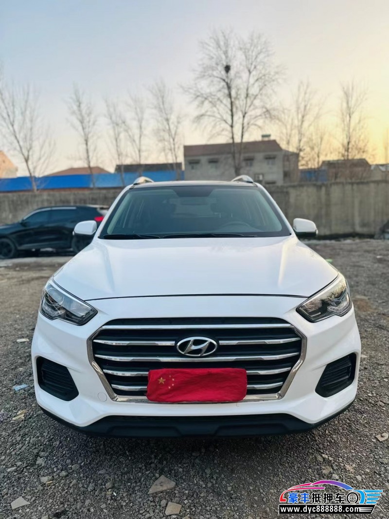 21年现代ix35轿车抵押车出售