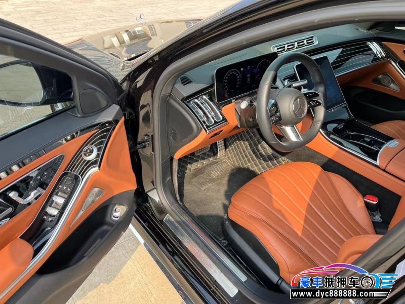 22年奔驰S轿车抵押车出售