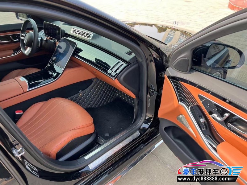 22年奔驰S轿车抵押车出售