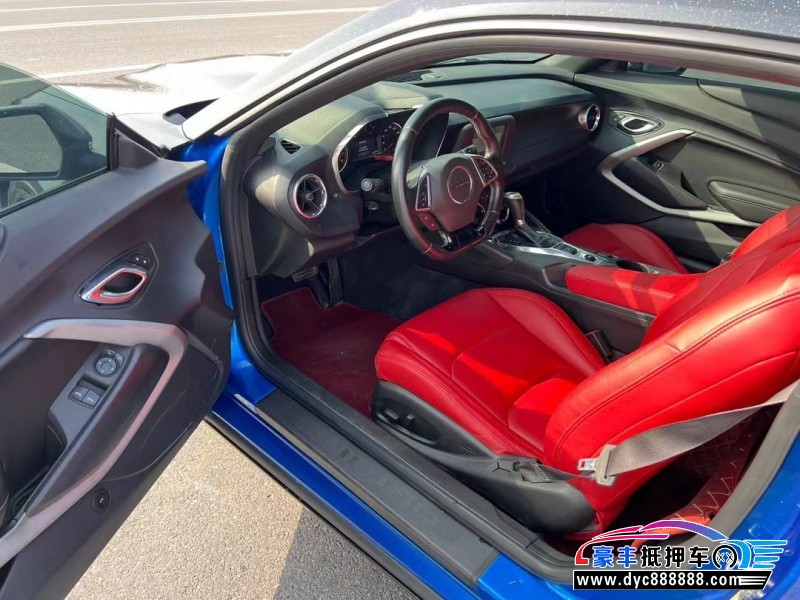 17年雪佛兰科迈罗轿车抵押车出售