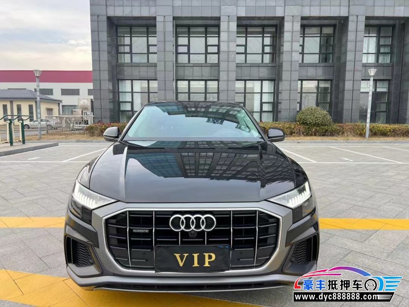 23年奥迪Q8SUV抵押车出售
