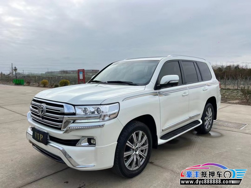 18年丰田兰德酷路泽（陆巡）轿车抵押车出售