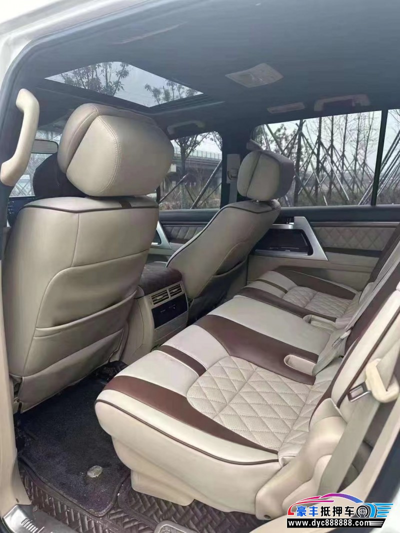 15年丰田兰德酷路泽(进口)轿车抵押车出售