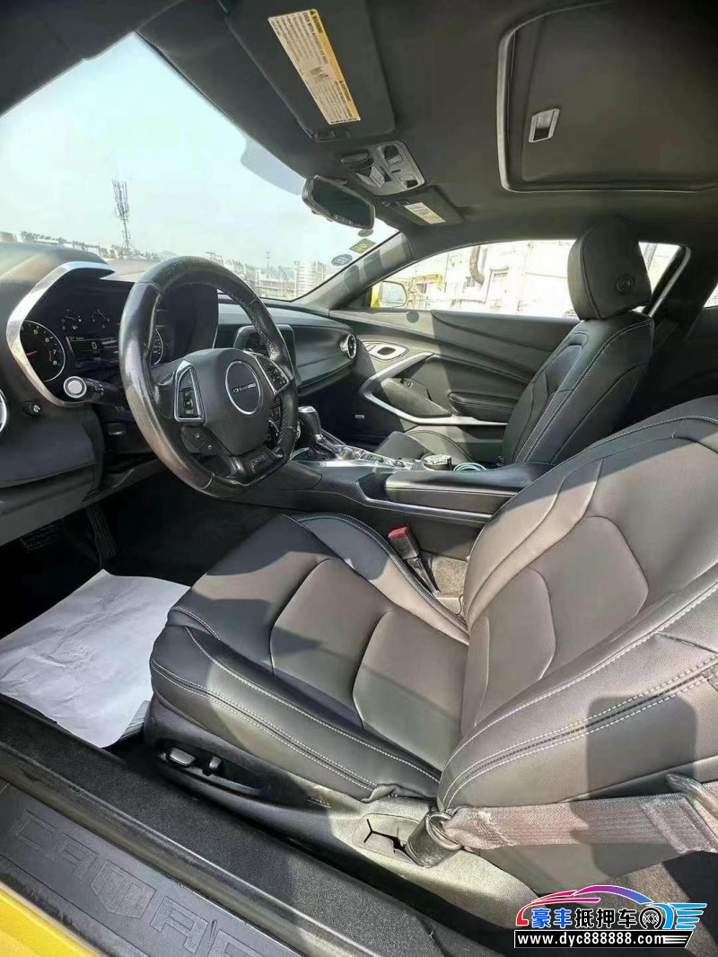 17年雪佛兰科迈罗轿车抵押车出售