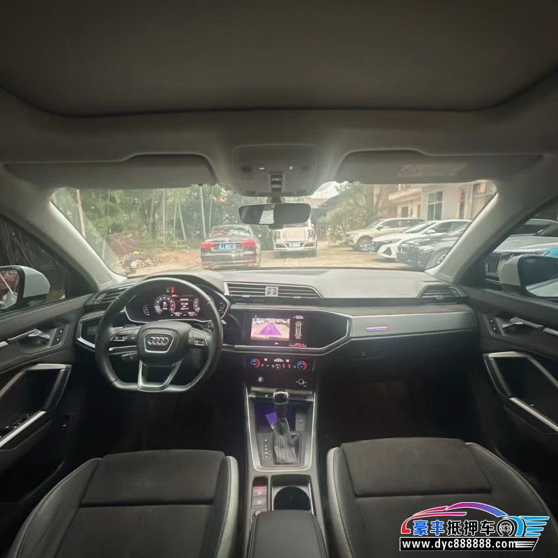 19年奥迪Q3轿车抵押车出售