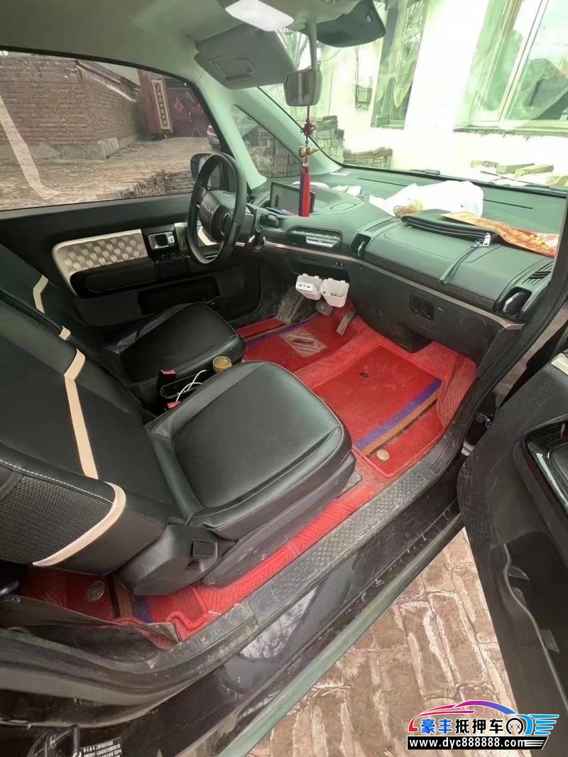 22年宝骏kiwi ev轿车抵押车出售