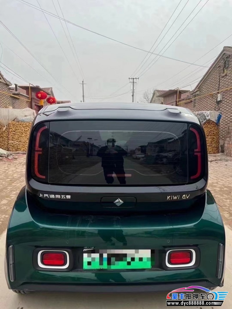 22年宝骏kiwi ev轿车抵押车出售