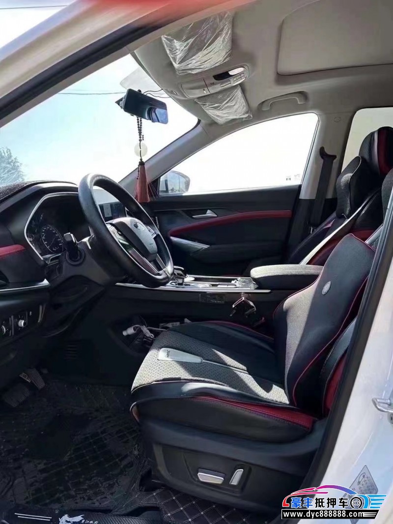 20年江淮思皓X8轿车抵押车出售