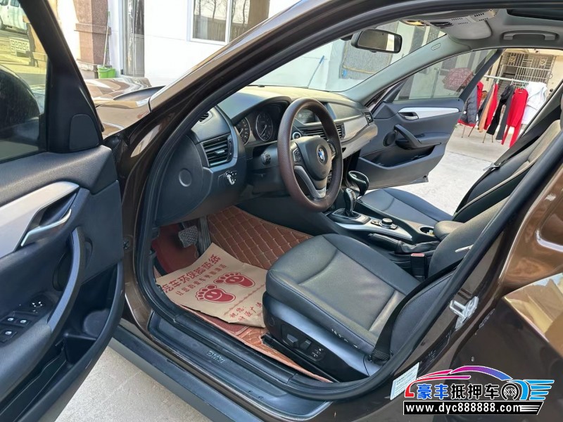 15年宝马X1SUV抵押车出售