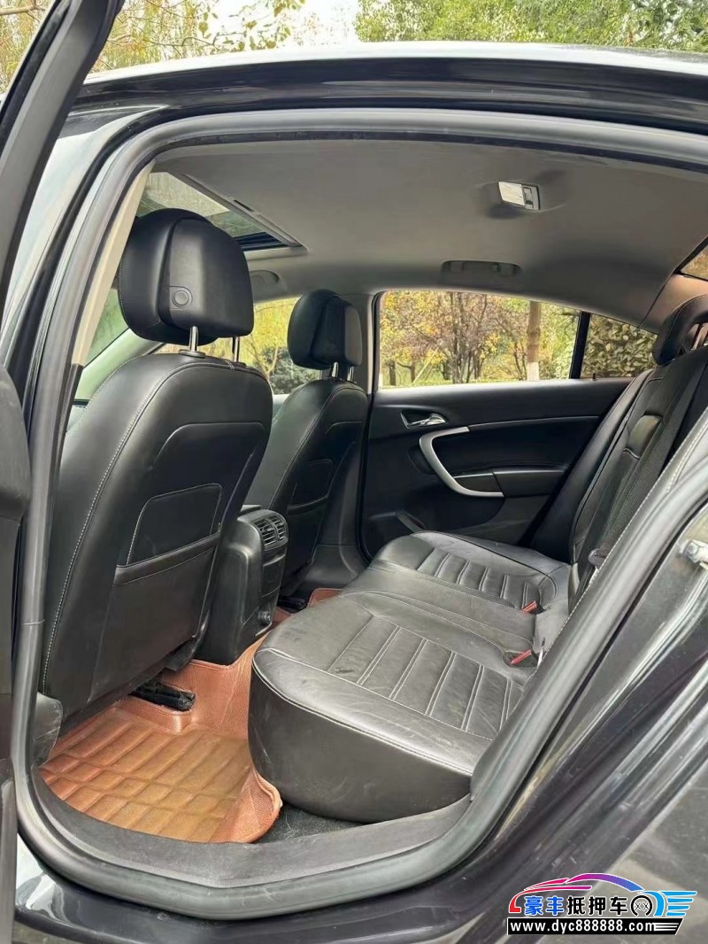 14年别克君威轿车抵押车出售