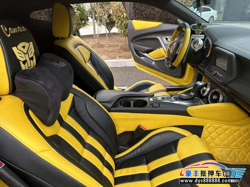 17年雪佛兰科迈罗轿车抵押车出售