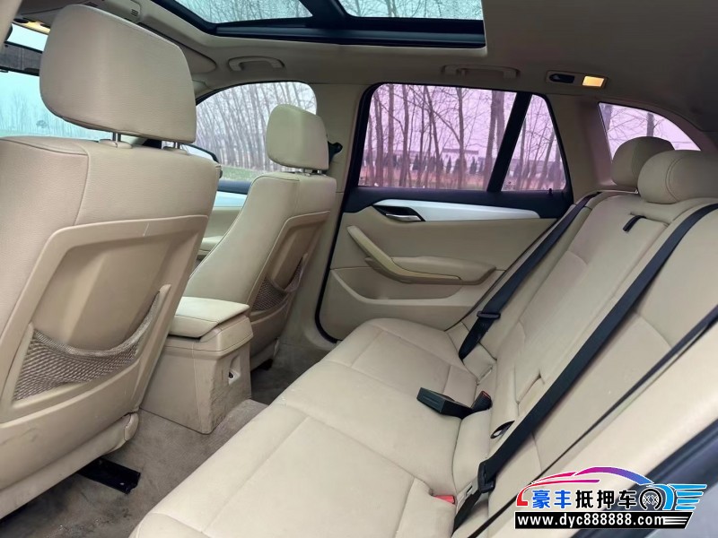 15年宝马X1轿车抵押车出售