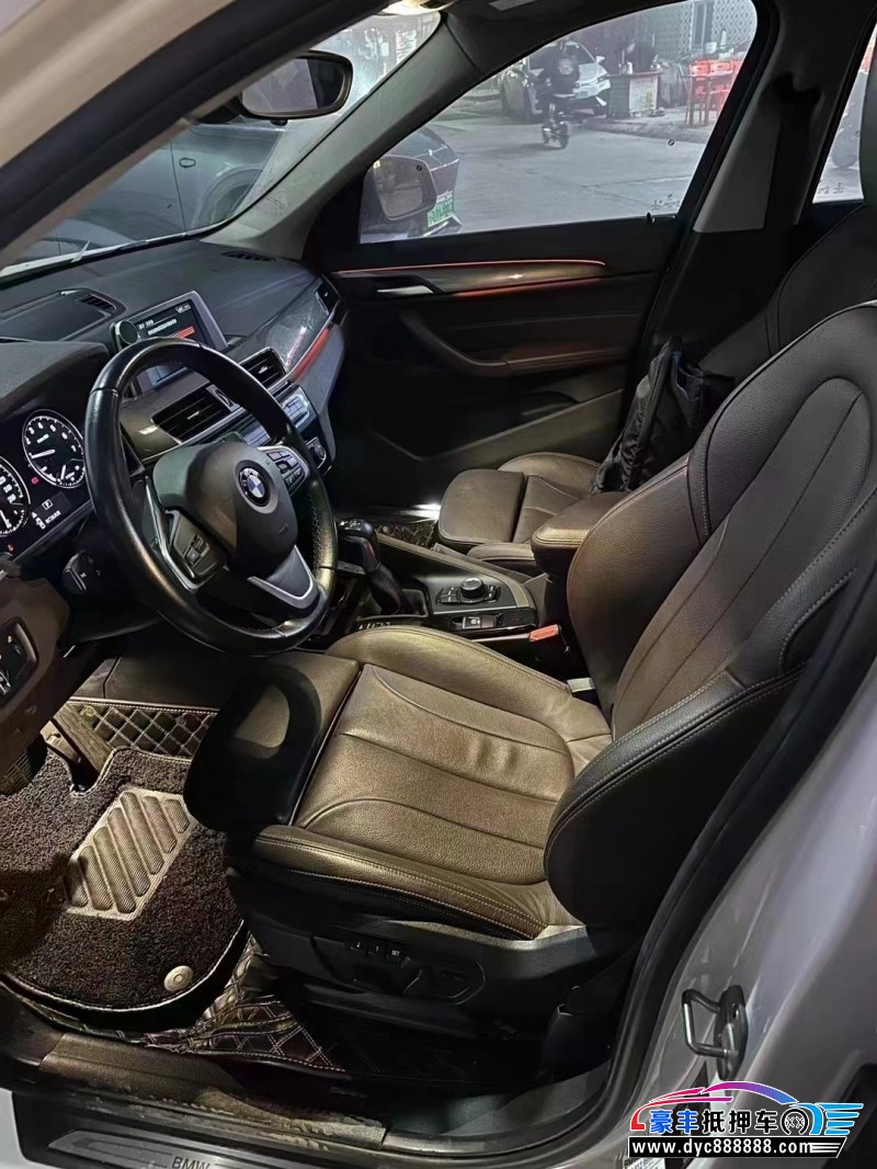 19年宝马X1轿车抵押车出售