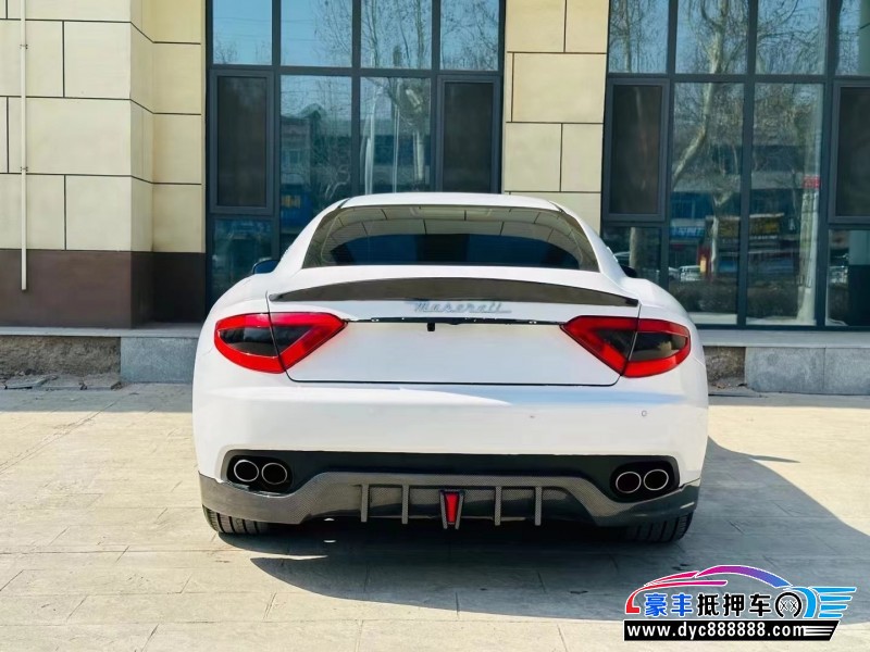 11年玛莎拉蒂GT轿车抵押车出售