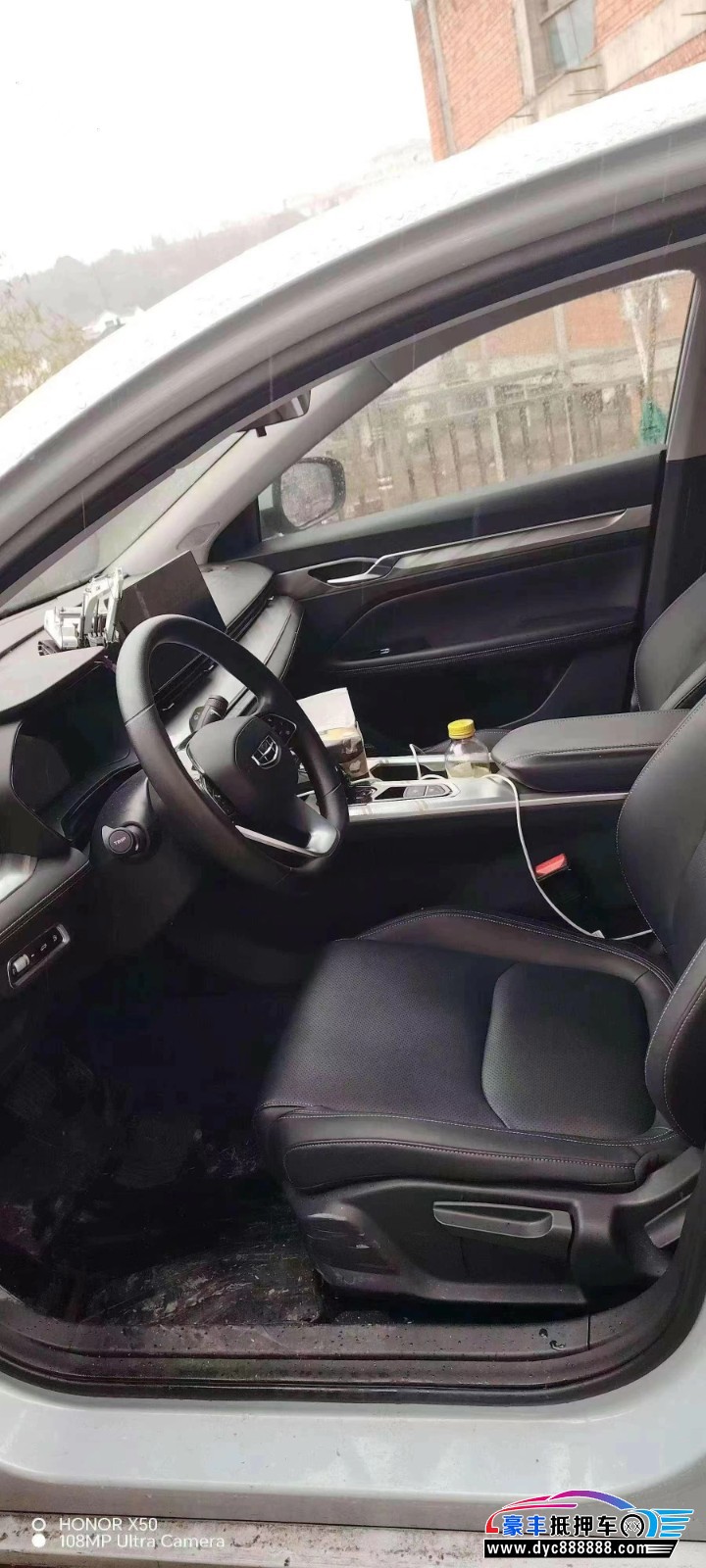 23年吉利雷神轿车抵押车出售