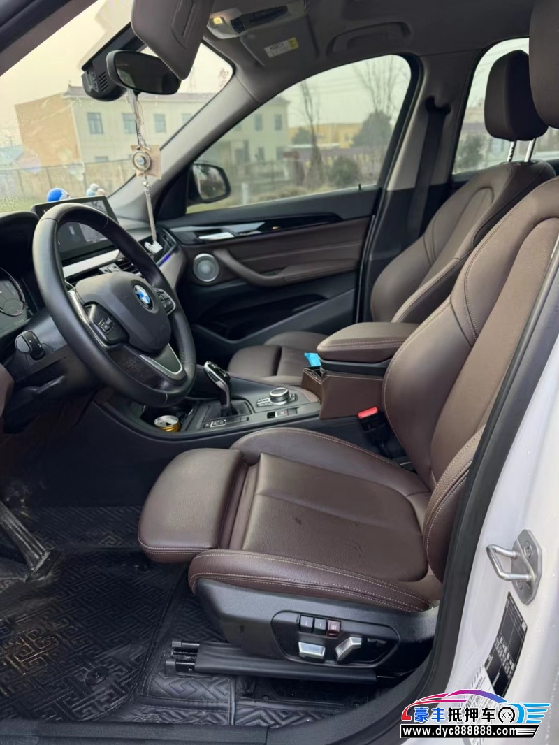 21年宝马X1SUV抵押车出售