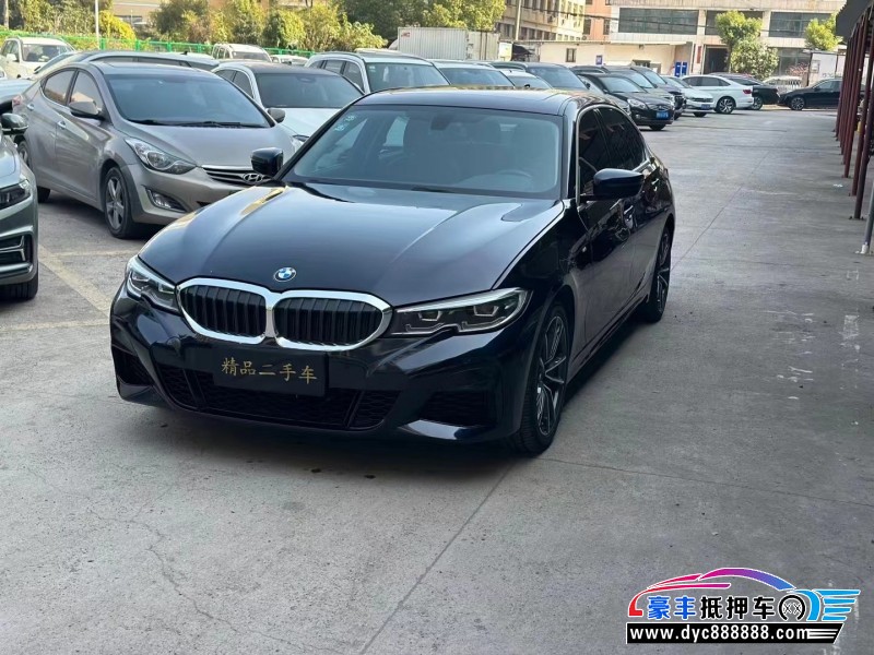 20年宝马3系轿车抵押车出售