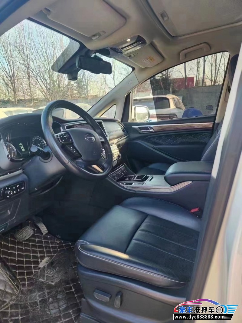 20年传祺M8轿车抵押车出售