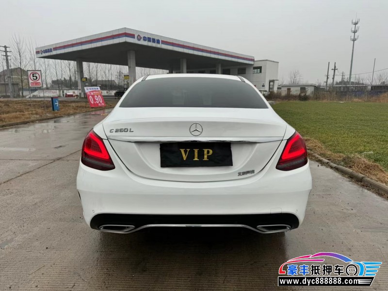 20年奔驰C轿车抵押车出售